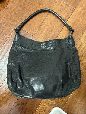 Tory Burch Black Audra Black Leather Hobo
